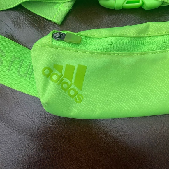 Adidas bag. Neon green. Running. - Picture 2 of 3